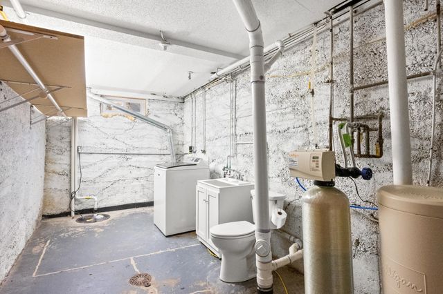 817 1st Street SE, Elbow Lake, MN 56531