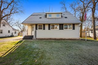 817 1st Street SE, Elbow Lake, MN 56531