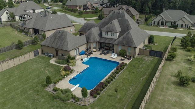 408 Ashford Drive, Jonesboro, AR 72404