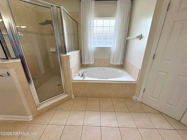11288 PANTHER CREEK Parkway, Jacksonville, FL 32221
