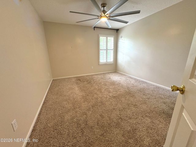 11288 PANTHER CREEK Parkway, Jacksonville, FL 32221