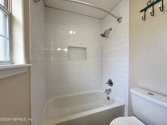 11288 PANTHER CREEK Parkway, Jacksonville, FL 32221
