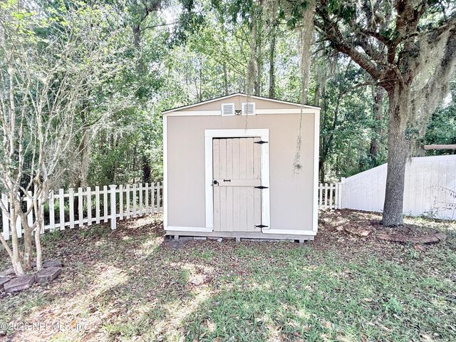 11288 PANTHER CREEK Parkway, Jacksonville, FL 32221