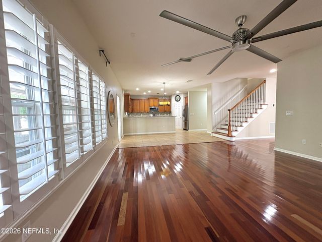 11288 PANTHER CREEK Parkway, Jacksonville, FL 32221