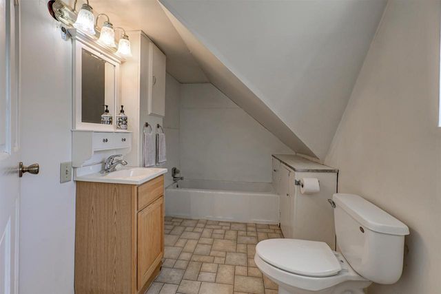 524 BRUCE STREET, New London, WI 54961