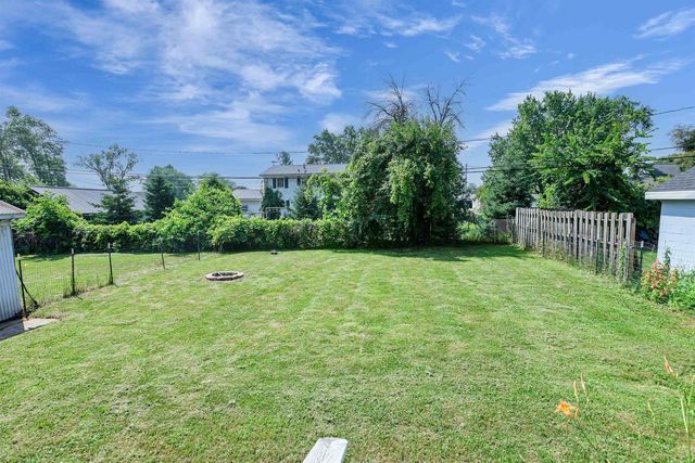 524 BRUCE STREET, New London, WI 54961