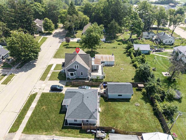 524 BRUCE STREET, New London, WI 54961