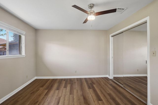 10422 Rocky Hollow Road, La Porte, TX 77571