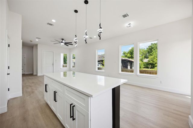 3210 Retta Street A-B, Houston, TX 77026