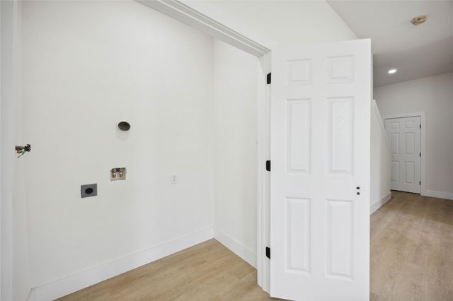 3210 Retta Street A-B, Houston, TX 77026