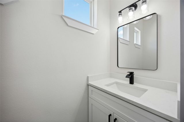 3210 Retta Street A-B, Houston, TX 77026