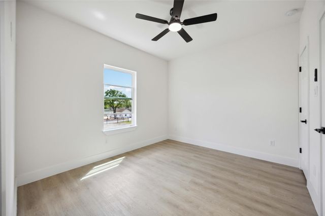 3210 Retta Street A-B, Houston, TX 77026