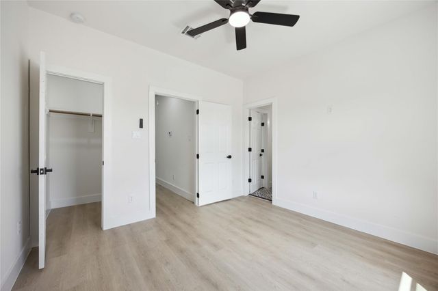 3210 Retta Street A-B, Houston, TX 77026