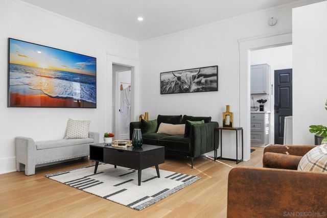 1055 21st, San Diego, CA 92102