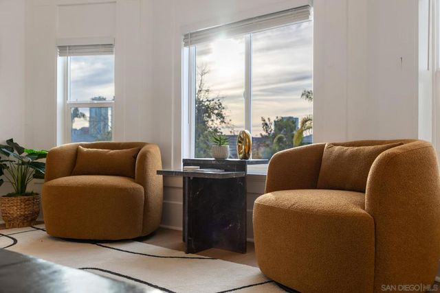 1055 21st, San Diego, CA 92102