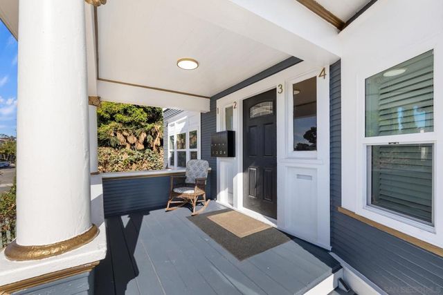 1055 21st, San Diego, CA 92102