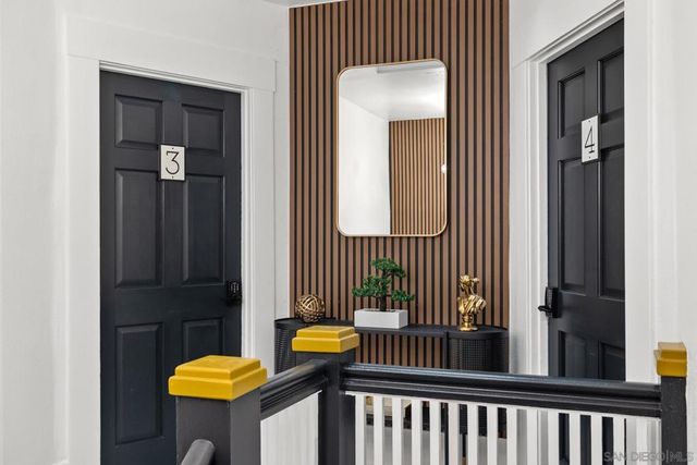 1055 21st, San Diego, CA 92102