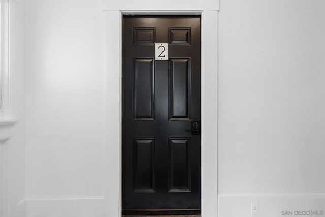 1055 21st, San Diego, CA 92102