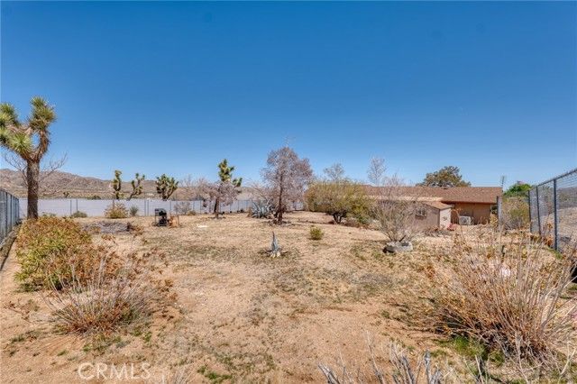 6748 San Angelo, Joshua Tree, CA 92252