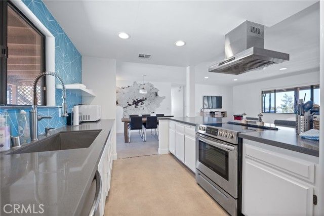 6748 San Angelo, Joshua Tree, CA 92252