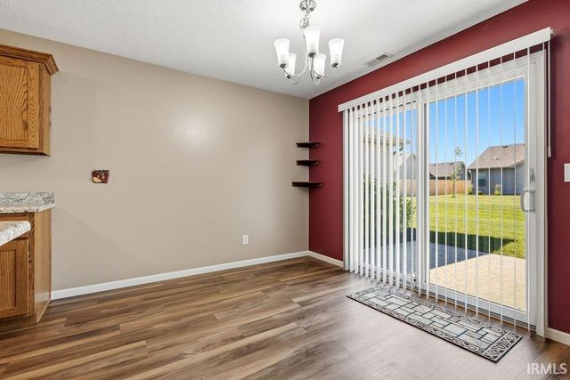 426 Crown Hill Drive, Huntington, IN 46750