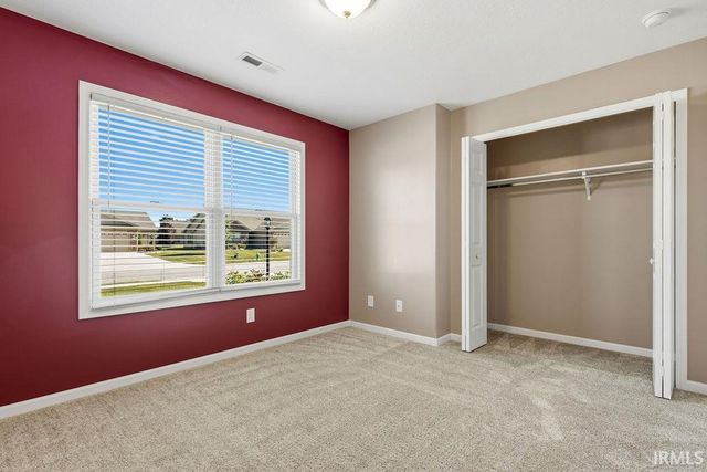 426 Crown Hill Drive, Huntington, IN 46750