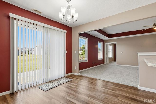426 Crown Hill Drive, Huntington, IN 46750