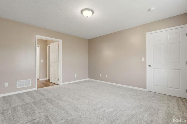 426 Crown Hill Drive, Huntington, IN 46750