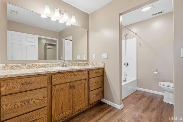426 Crown Hill Drive, Huntington, IN 46750
