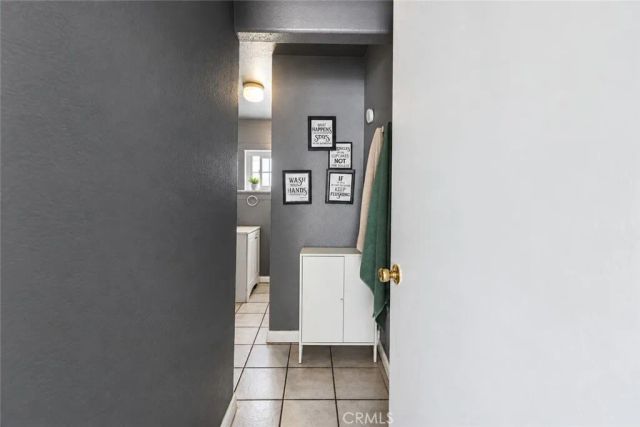907 E 109th, Los Angeles, CA 90059