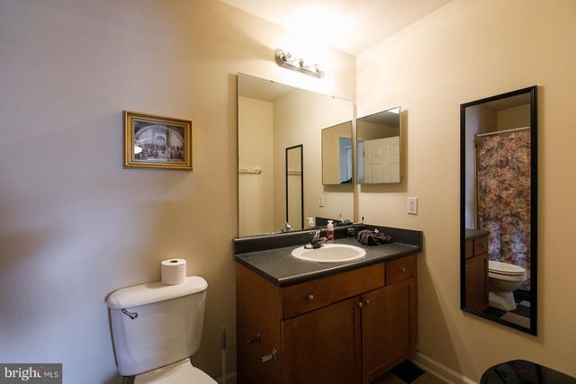 135 Yellowstone Dr Apt 301, Charlottesville, VA 22903