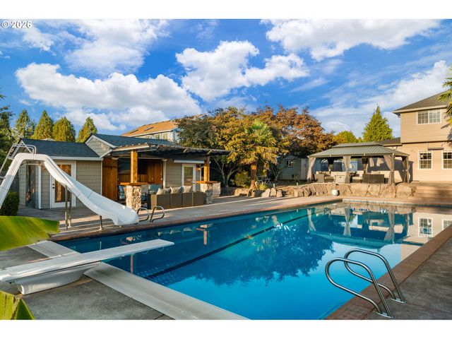 16004 Ne 203RD Ct, Brush Prairie, WA 98606