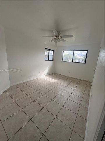 9709 Hammocks Blvd 204, Miami, FL 33196