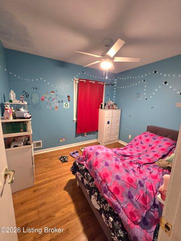 6811 Copra Ln, Louisville, KY 40219