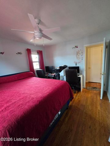 6811 Copra Ln, Louisville, KY 40219