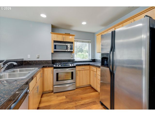 2852 Sw TRANQUILITY Ter, Beaverton, OR 97003