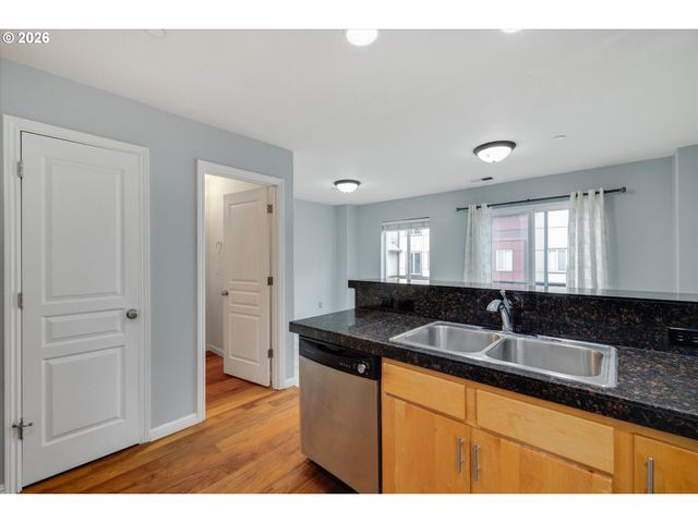 2852 Sw TRANQUILITY Ter, Beaverton, OR 97003