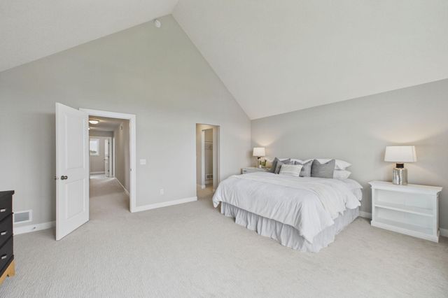 6344 Red Cedar Drive, Chaska, MN 55318