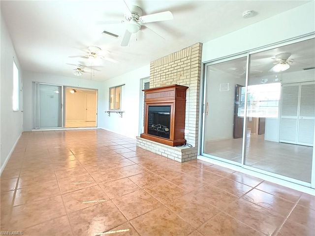 1326 SE 23rd TER, Cape Coral, FL 33990