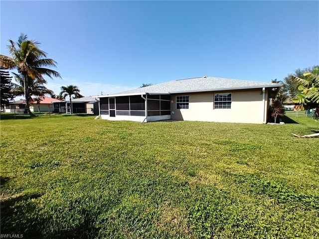 1326 SE 23rd TER, Cape Coral, FL 33990