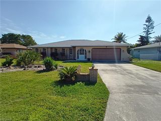 1326 SE 23rd TER, Cape Coral, FL 33990