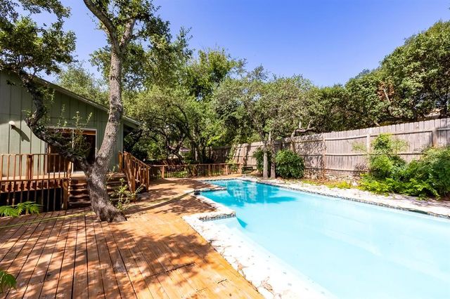 208 Westhaven DR, West Lake Hills, TX 78746
