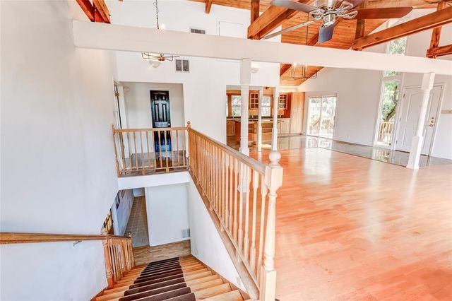 208 Westhaven DR, West Lake Hills, TX 78746