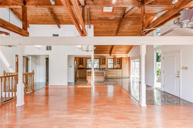 208 Westhaven DR, West Lake Hills, TX 78746