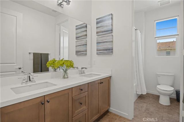 8 Alienta Lane, Rancho Mission Viejo, CA 92694