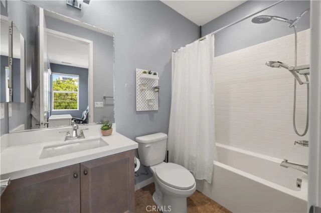 8 Alienta Lane, Rancho Mission Viejo, CA 92694