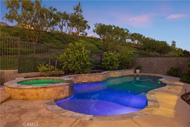 8 Alienta Lane, Rancho Mission Viejo, CA 92694