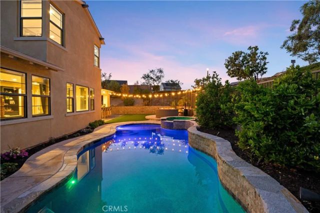 8 Alienta Lane, Rancho Mission Viejo, CA 92694