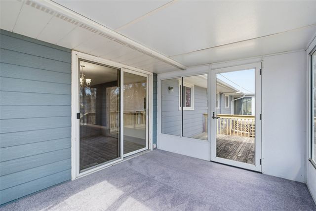 1306 E 6th Street S, Newton, IA 50208