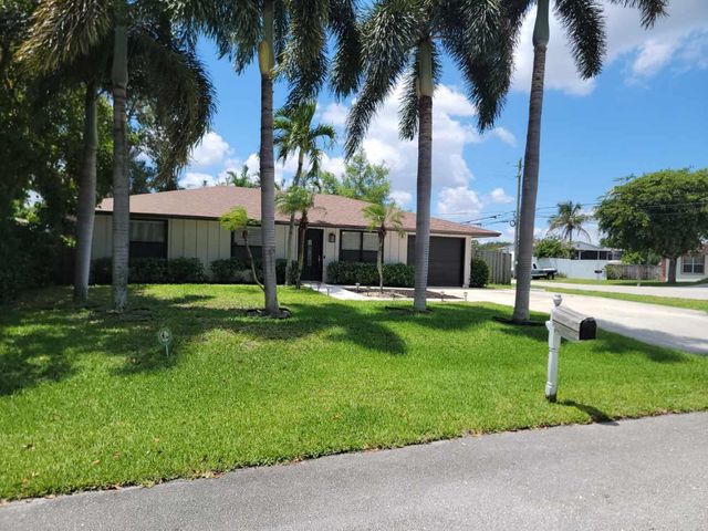 3390 Artesian Drive, Lake Worth, FL 33462